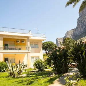 Sferracavallo B&B Maison d'hôtes